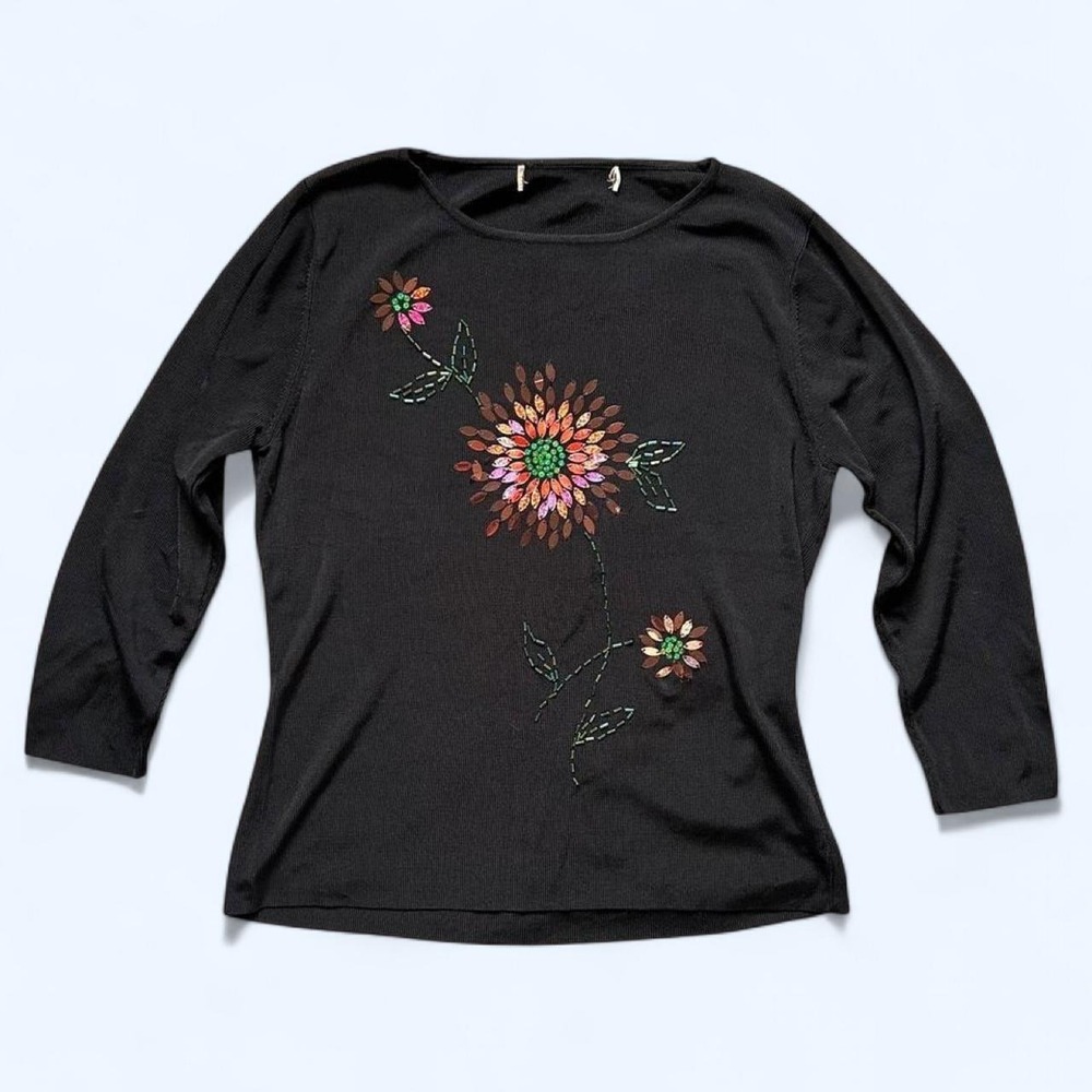Vintage y2K black 3/4 sleeve knit top w intricate floral beaded design
